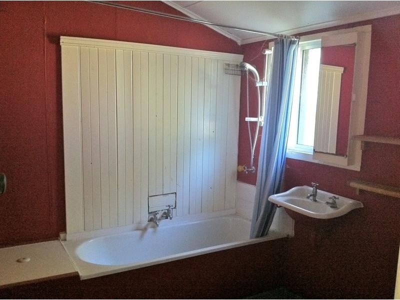 13 Fitzpatrick Street, Waroona WA 6215