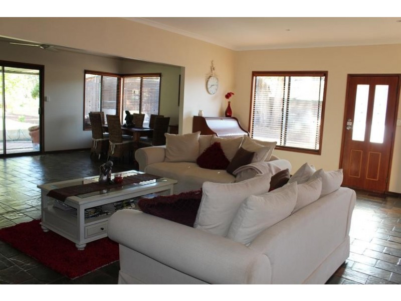 59 Patterson Road, Waroona WA 6215