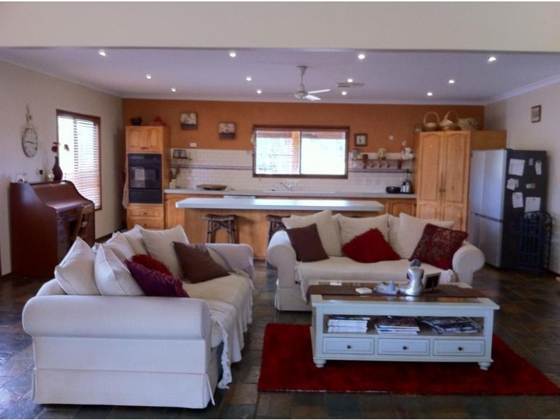 59 Patterson Road, Waroona WA 6215