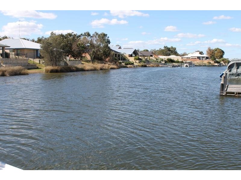 12 Egret Place, South Yunderup WA 6208