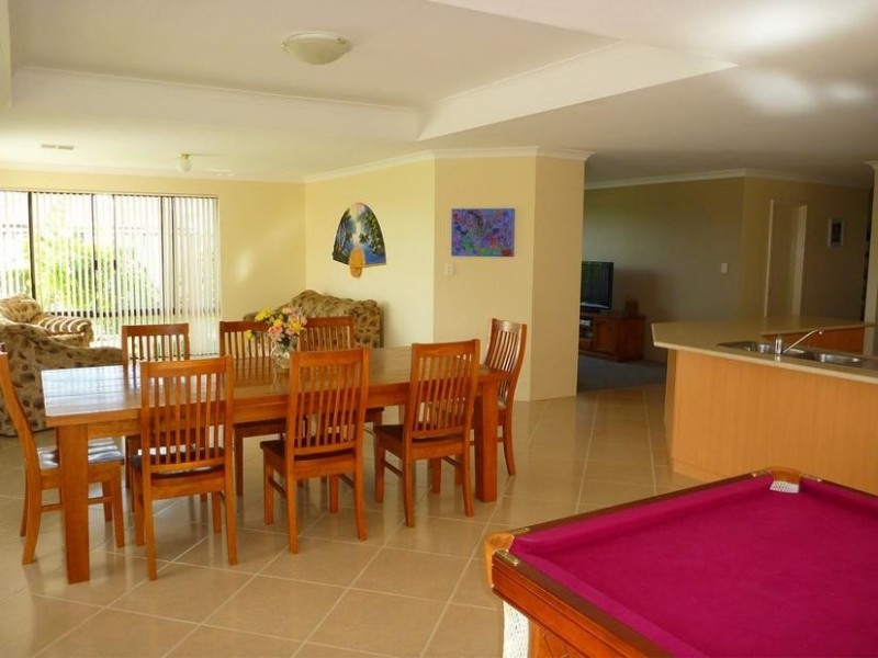 11 Goldseeker Loop, Ravenswood WA 6208