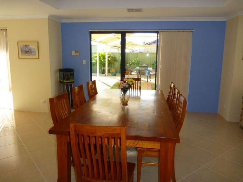 11 Goldseeker Loop, Ravenswood WA 6208