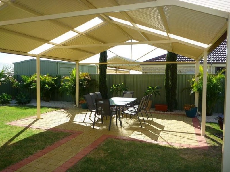 11 Goldseeker Loop, Ravenswood WA 6208