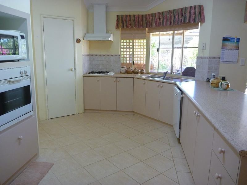 19 Country Road, Pinjarra WA 6208