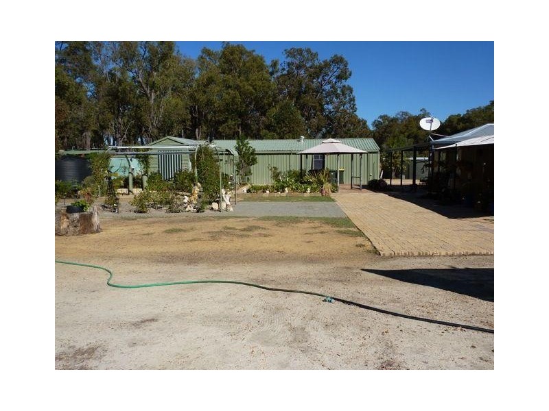 17 Fairway Place, Boddington WA 6390