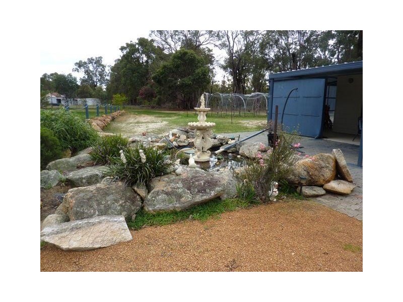 17 Fairway Place, Boddington WA 6390