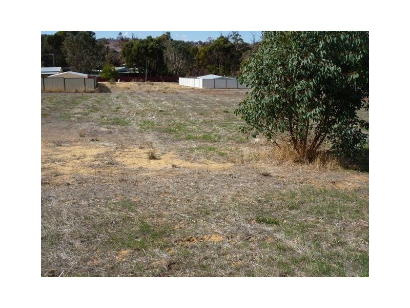 10 Humes Way, Wandering WA 6308
