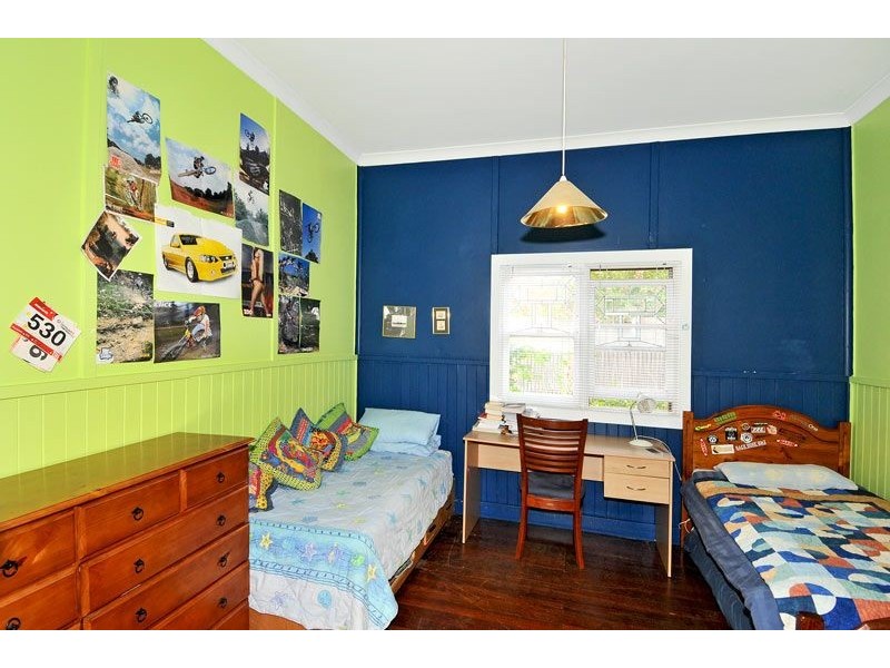 11 Banksiadale Road, Dwellingup WA 6213