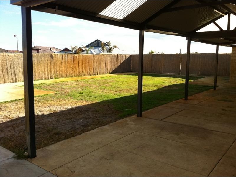 72 Country Road, Pinjarra WA 6208