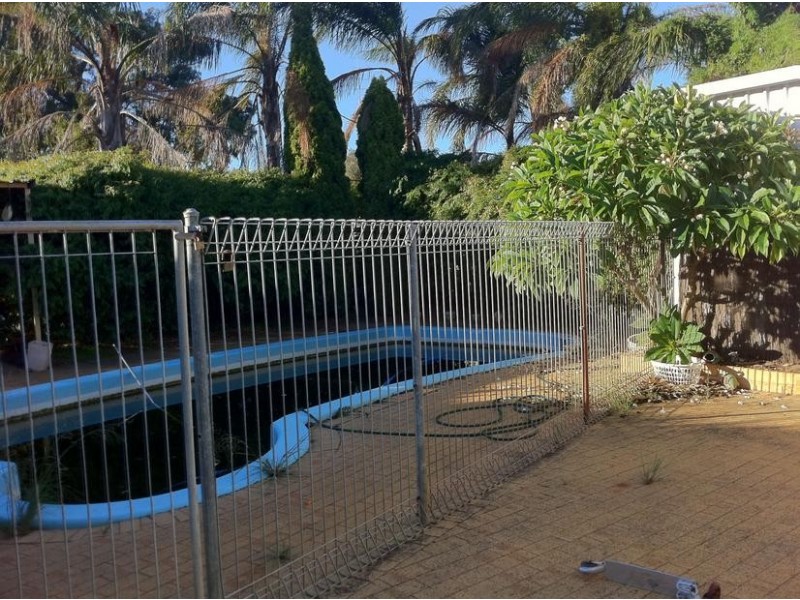 12 Hair Street, Waroona WA 6215