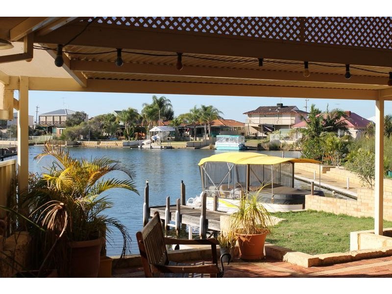 28 Wellya Crescent, South Yunderup WA 6208