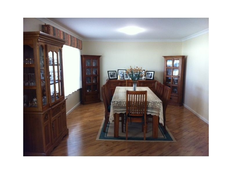 13 Elliott Street, Waroona WA 6215