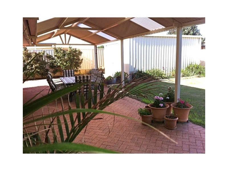 13 Elliott Street, Waroona WA 6215