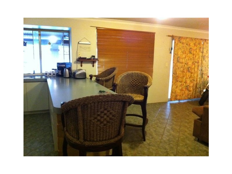 26 Wallace Road, Dwellingup WA 6213