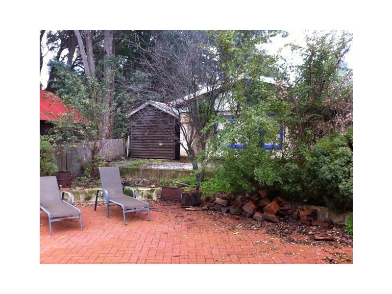 26 Wallace Road, Dwellingup WA 6213