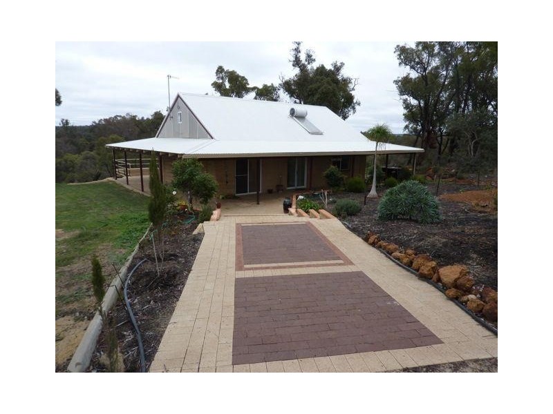 137 Castlerock Way, Boddington WA 6390