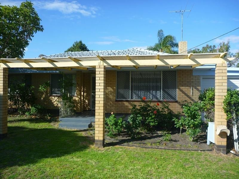 66 Congdon Avenue, Pinjarra WA 6208