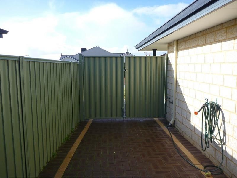3 Woodstock Turn, Ravenswood WA 6208