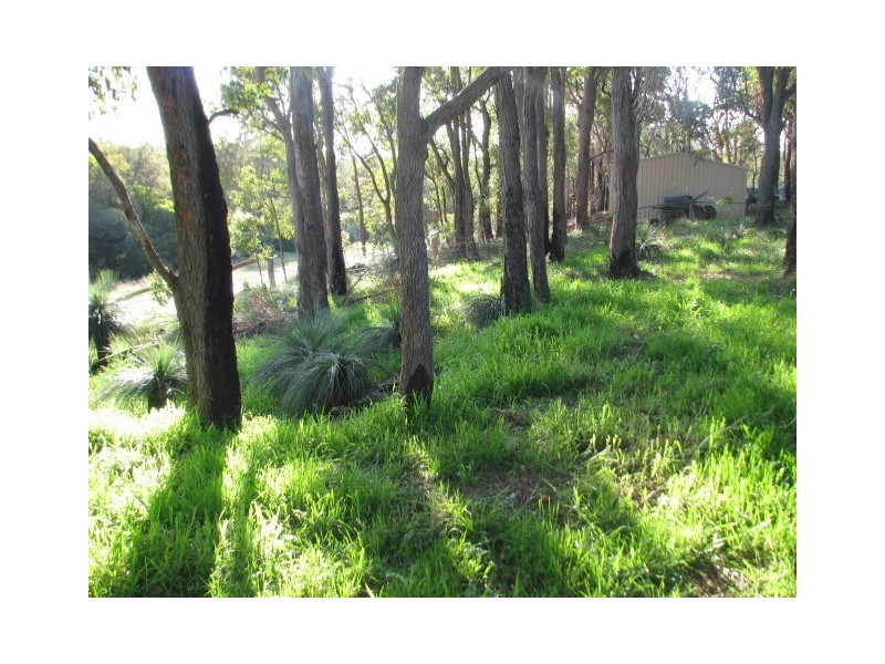 29 Lyons Road, Waroona WA 6215