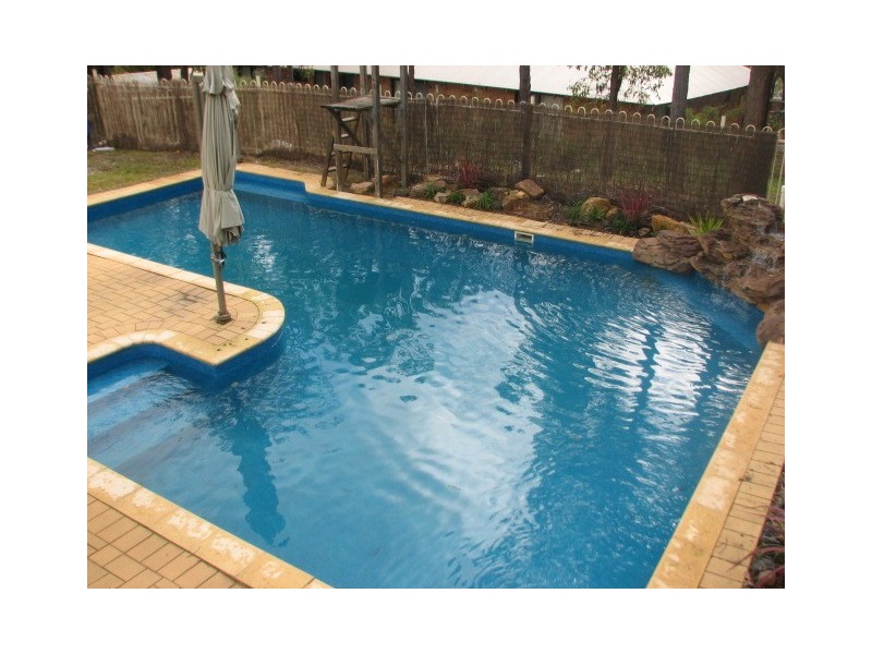 29 Lyons Road, Waroona WA 6215