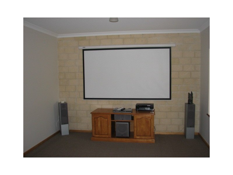 29 Lyons Road, Waroona WA 6215