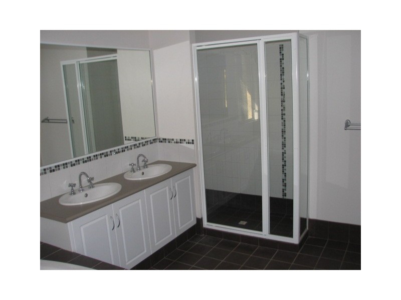 29 Lyons Road, Waroona WA 6215