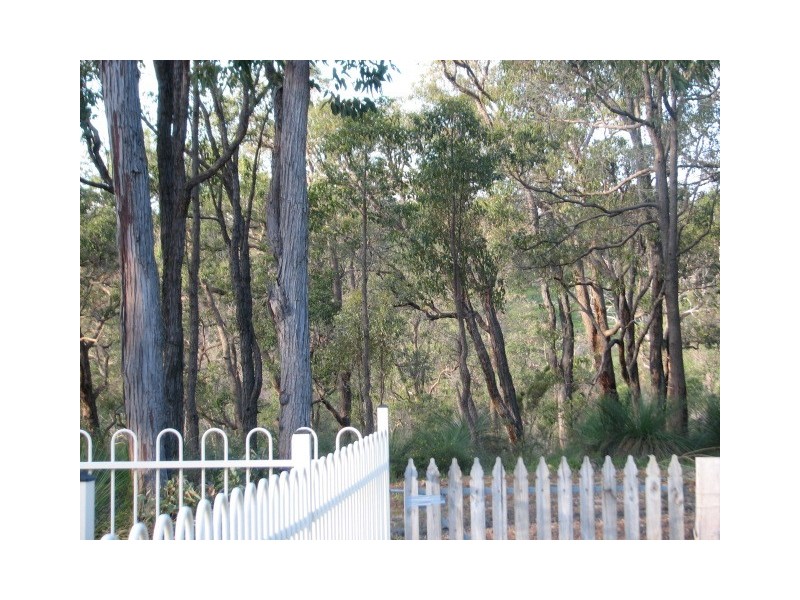 29 Lyons Road, Waroona WA 6215