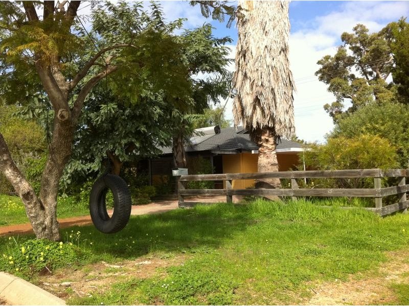 13 Isandra Close, Pinjarra WA 6208