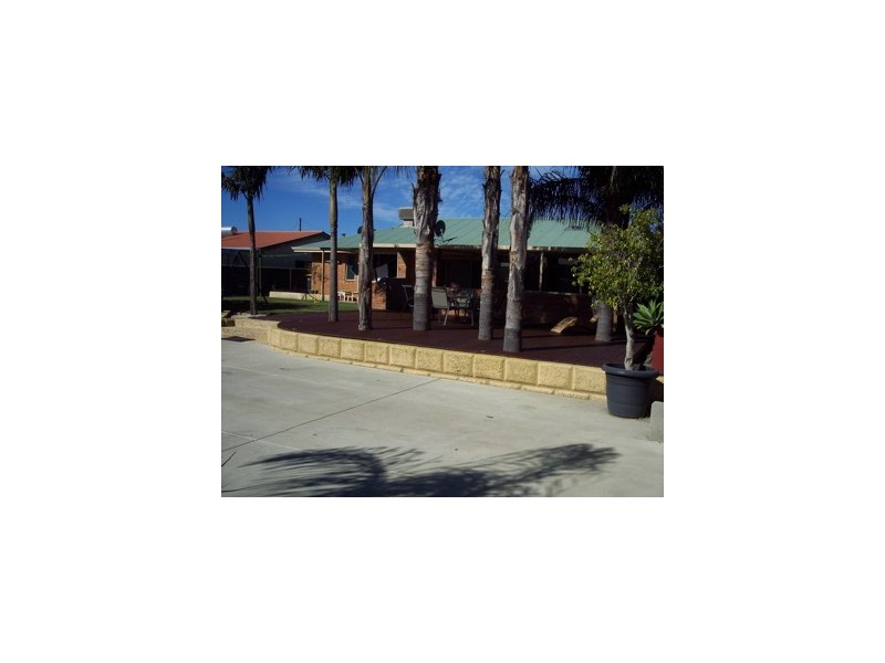 1 Adam Road, Ravenswood WA 6208