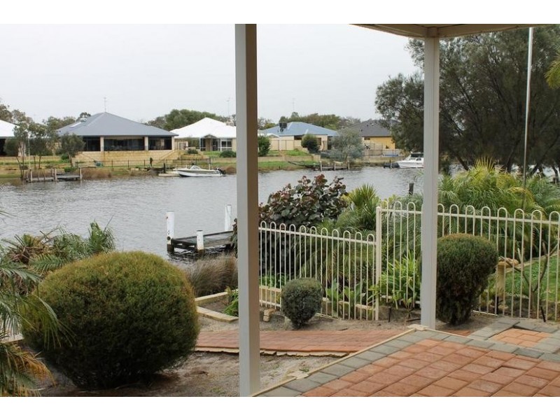 69 Heron Place, South Yunderup WA 6208