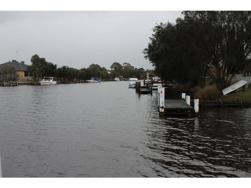69 Heron Place, South Yunderup WA 6208