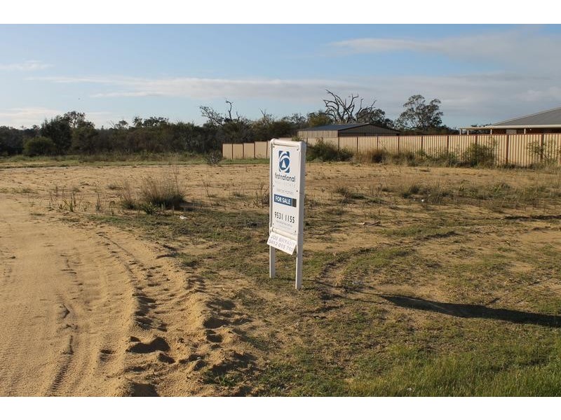 65 Murray Waters Boulevard, South Yunderup WA 6208