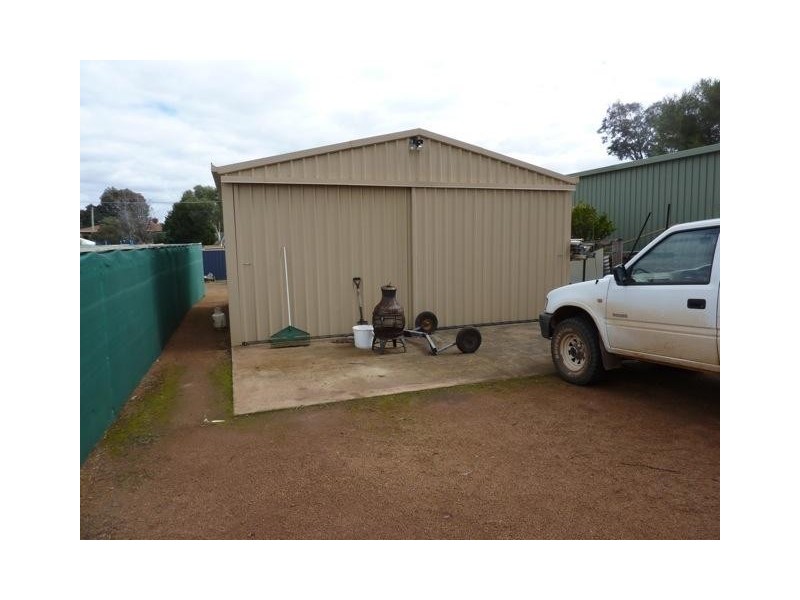 1 Greenstone Way, Boddington WA 6390