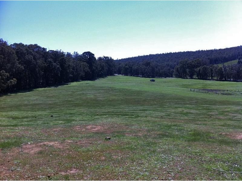 Lot 3 Pinjarra Williams Road, Dwellingup WA 6213