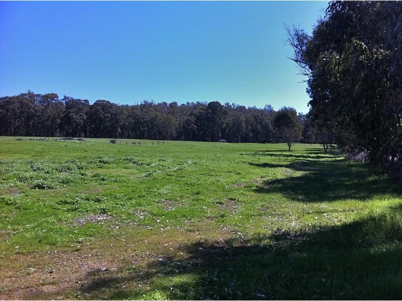 Lot 3 Pinjarra Williams Road, Dwellingup WA 6213
