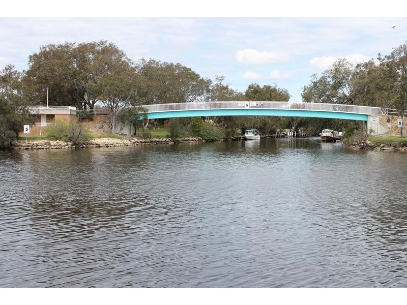 28 Culeenup Road, North Yunderup WA 6208