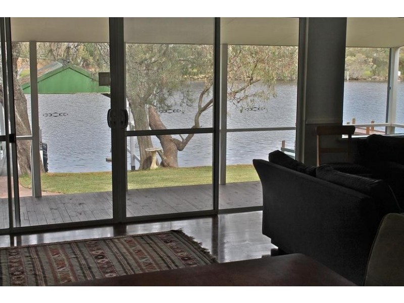 28 Culeenup Road, North Yunderup WA 6208