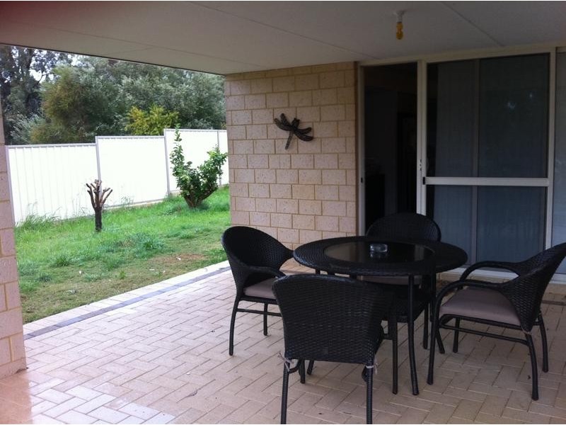 3 King street, Waroona WA 6215