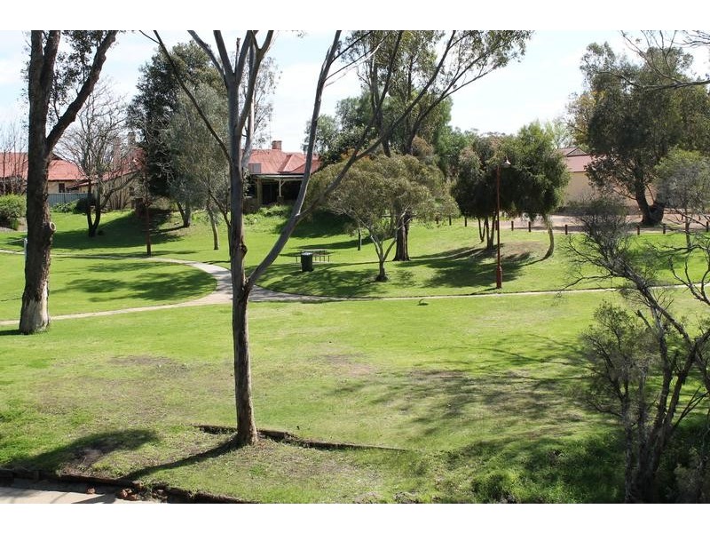 12 Kirkham Street, Pinjarra WA 6208