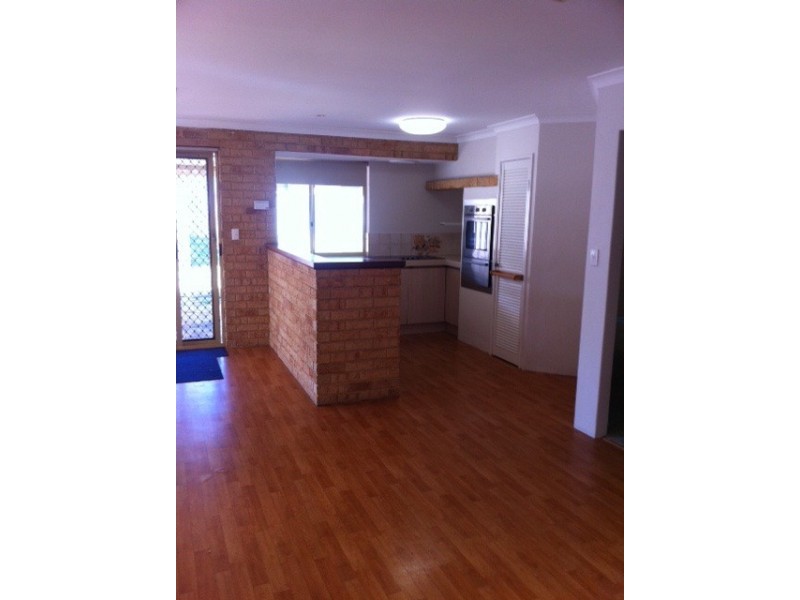 17 Alexander Drive, Waroona WA 6215