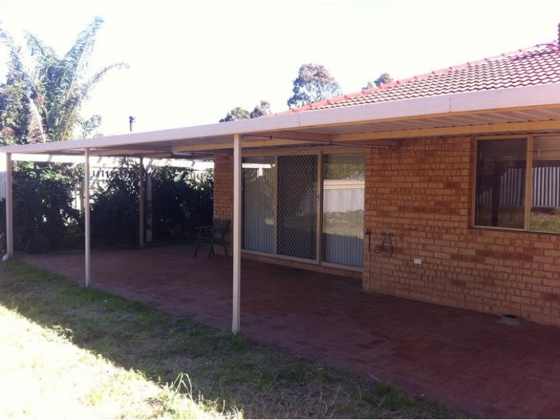 17 Alexander Drive, Waroona WA 6215