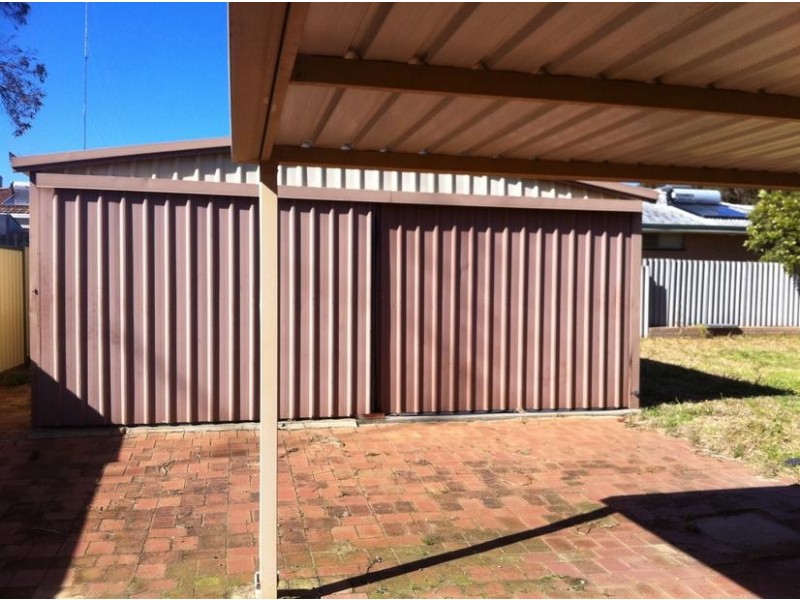 17 Alexander Drive, Waroona WA 6215