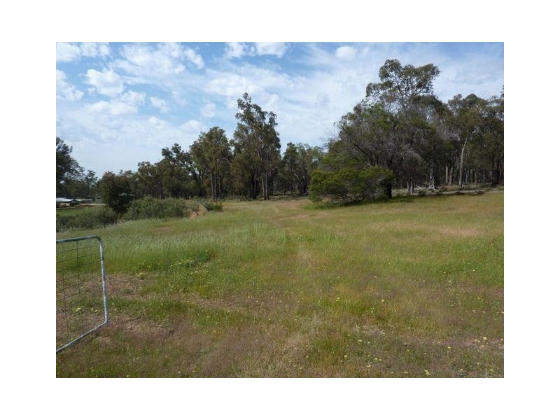 91 Fairway Place, Boddington WA 6390