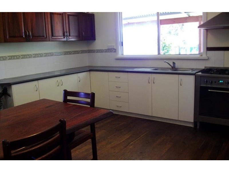 7 Sutton Street, Waroona WA 6215