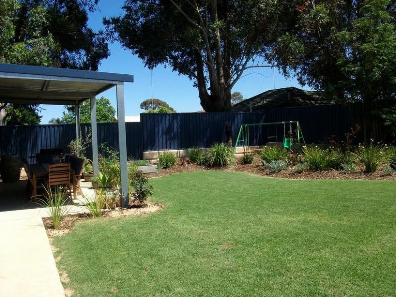 7 Sutton Street, Waroona WA 6215