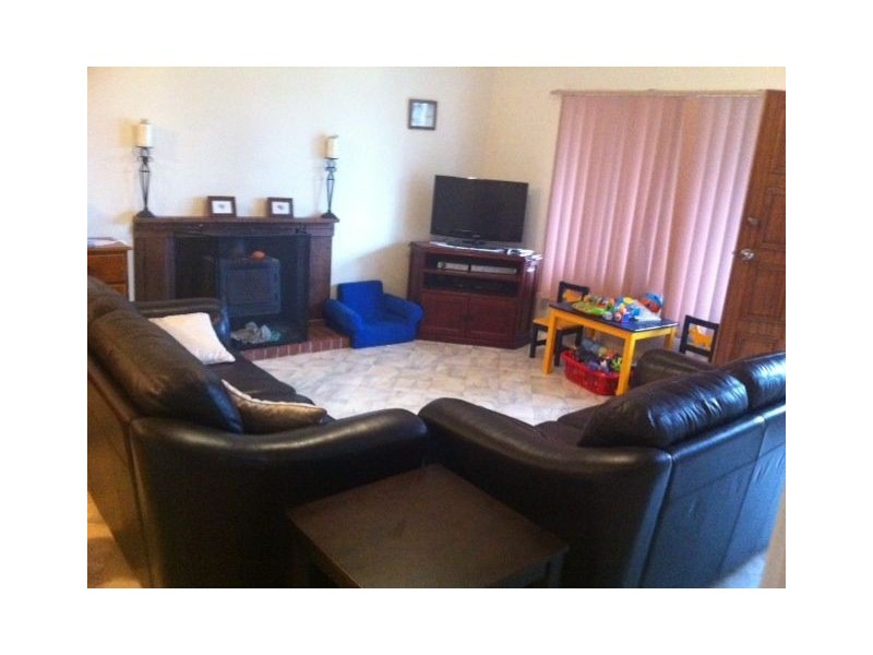 4 Fitzpatrick Street, Waroona WA 6215