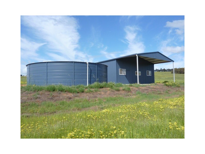 Lot 84 Moramocking Road, Wandering WA 6308