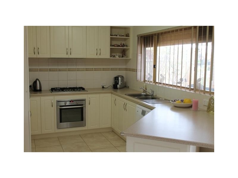 44 Kiap Road, South Yunderup WA 6208