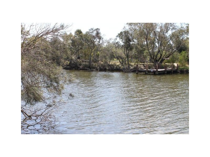 33 Lever Way, South Yunderup WA 6208