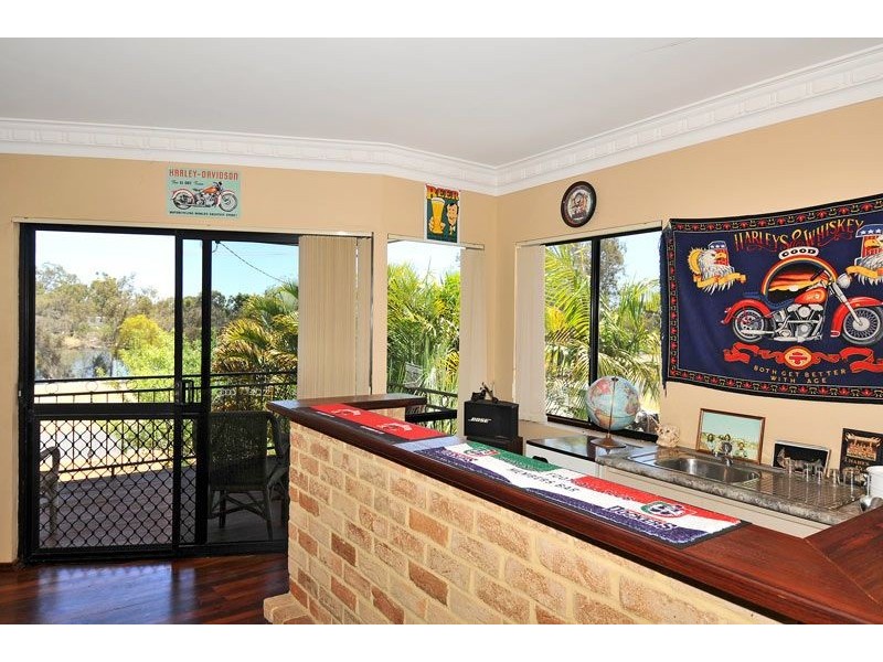 142 Banksia Terrace, South Yunderup WA 6208